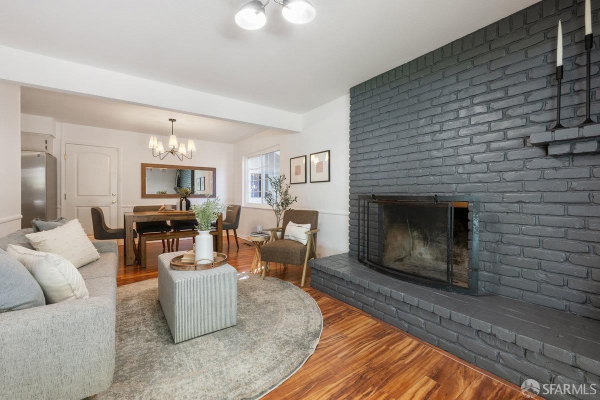 1671 Lindenwood Drive