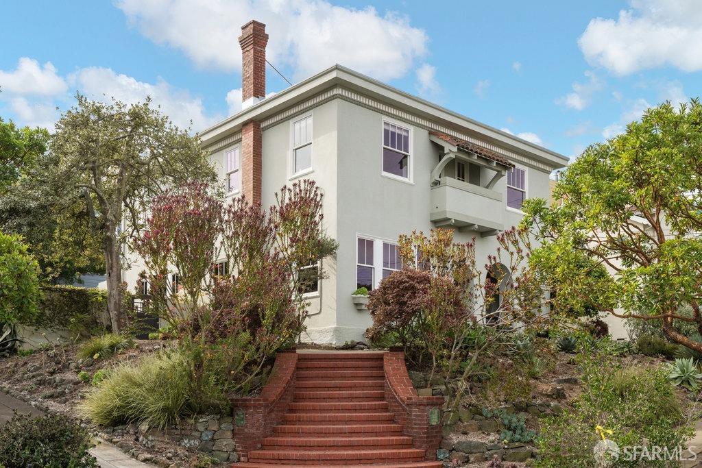 601 Moraga Street