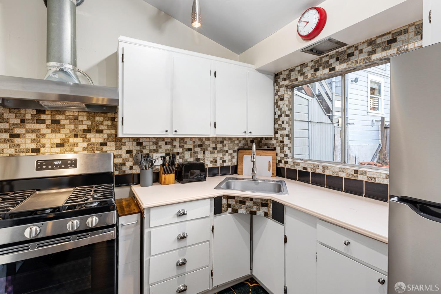 268-272 Fair Oaks Street