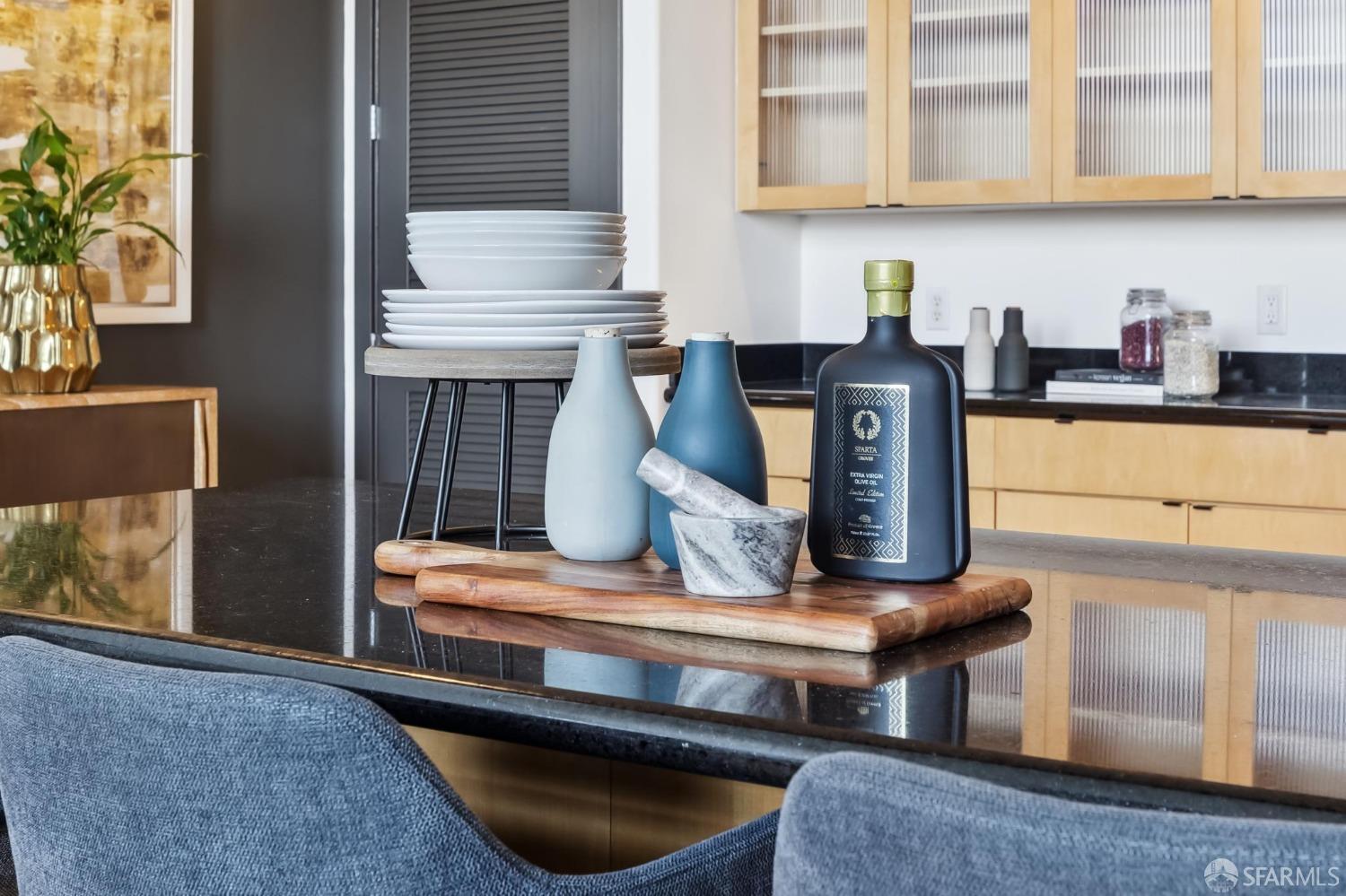 370 De Haro Street # B4