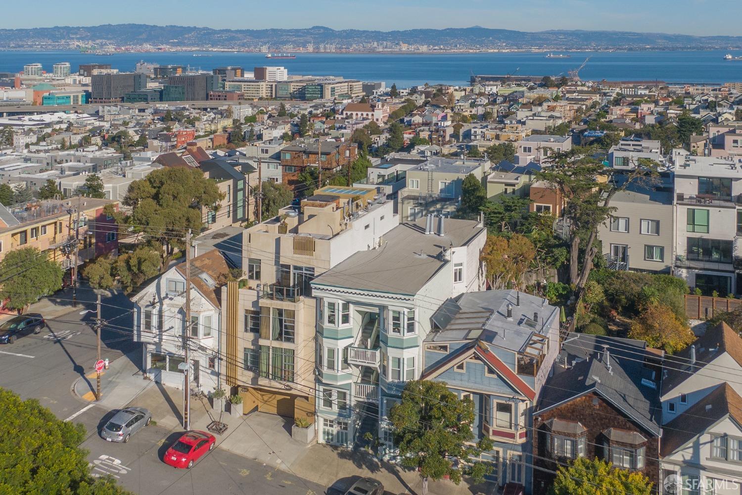 813-817 Kansas Street