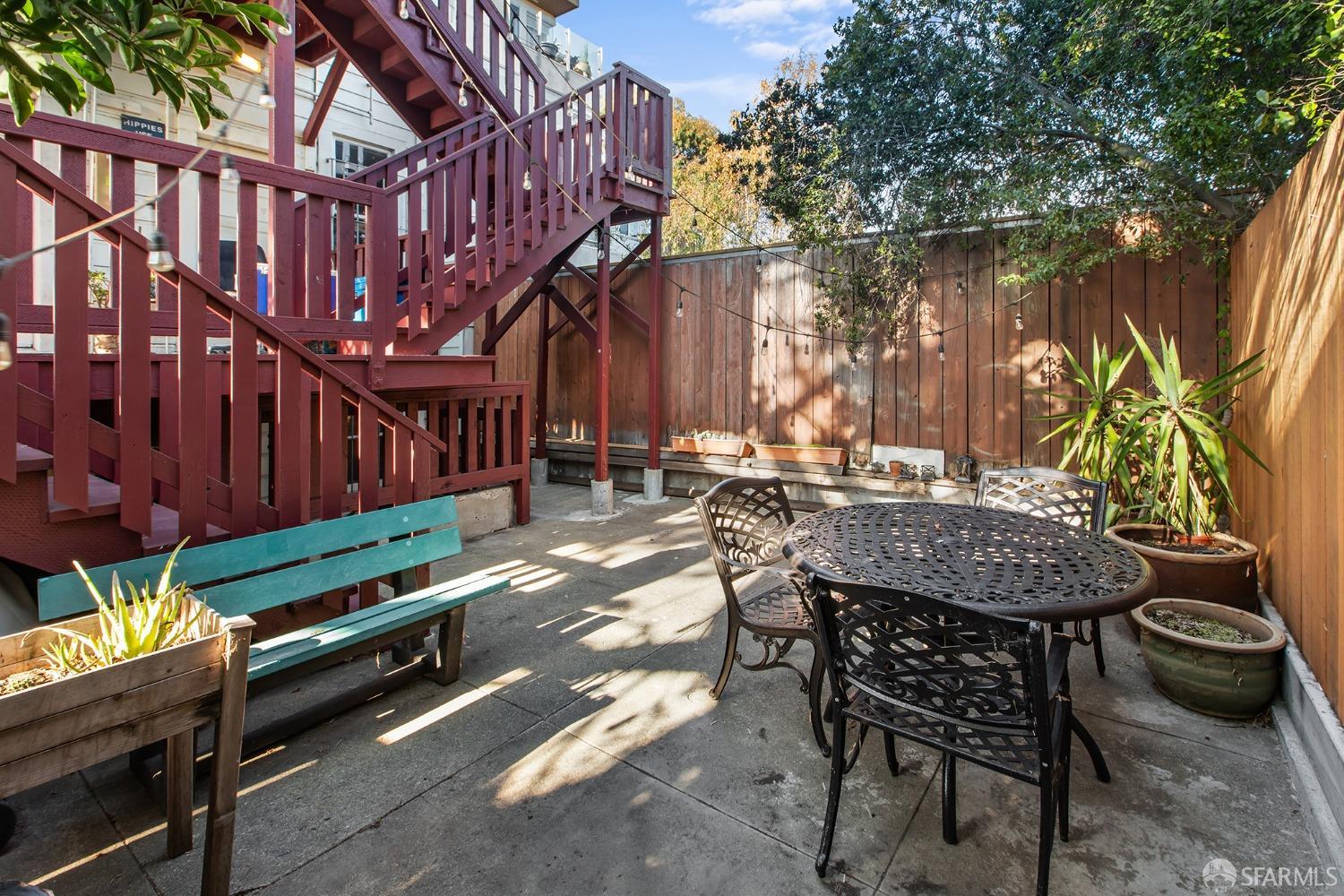 813-817 Kansas Street