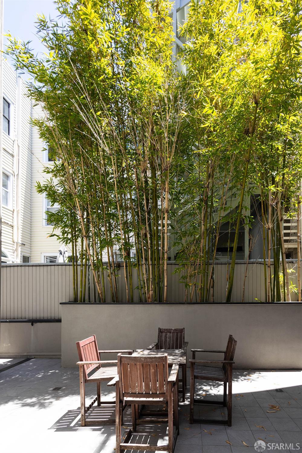 520 Chestnut Street # 301