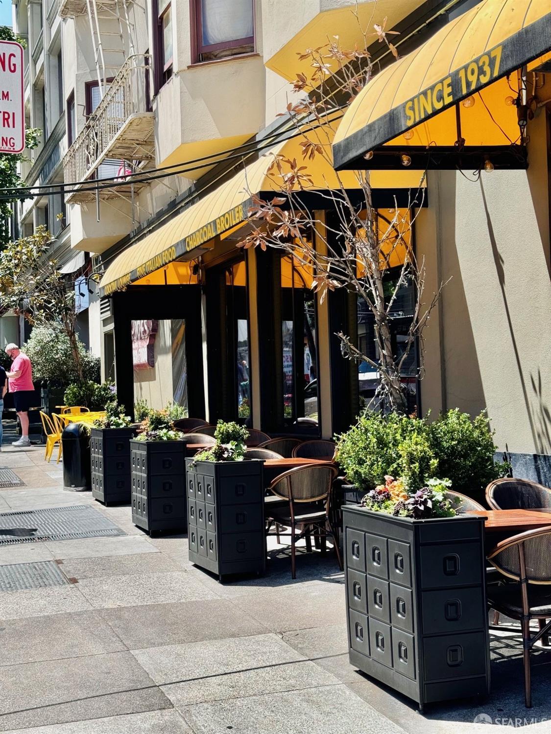 520 Chestnut Street # 301