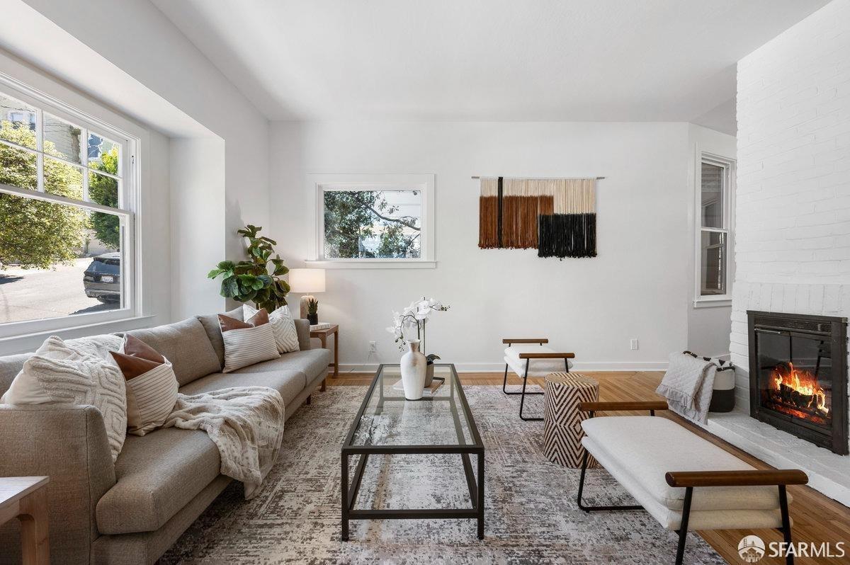 2941-2943 Broderick Street