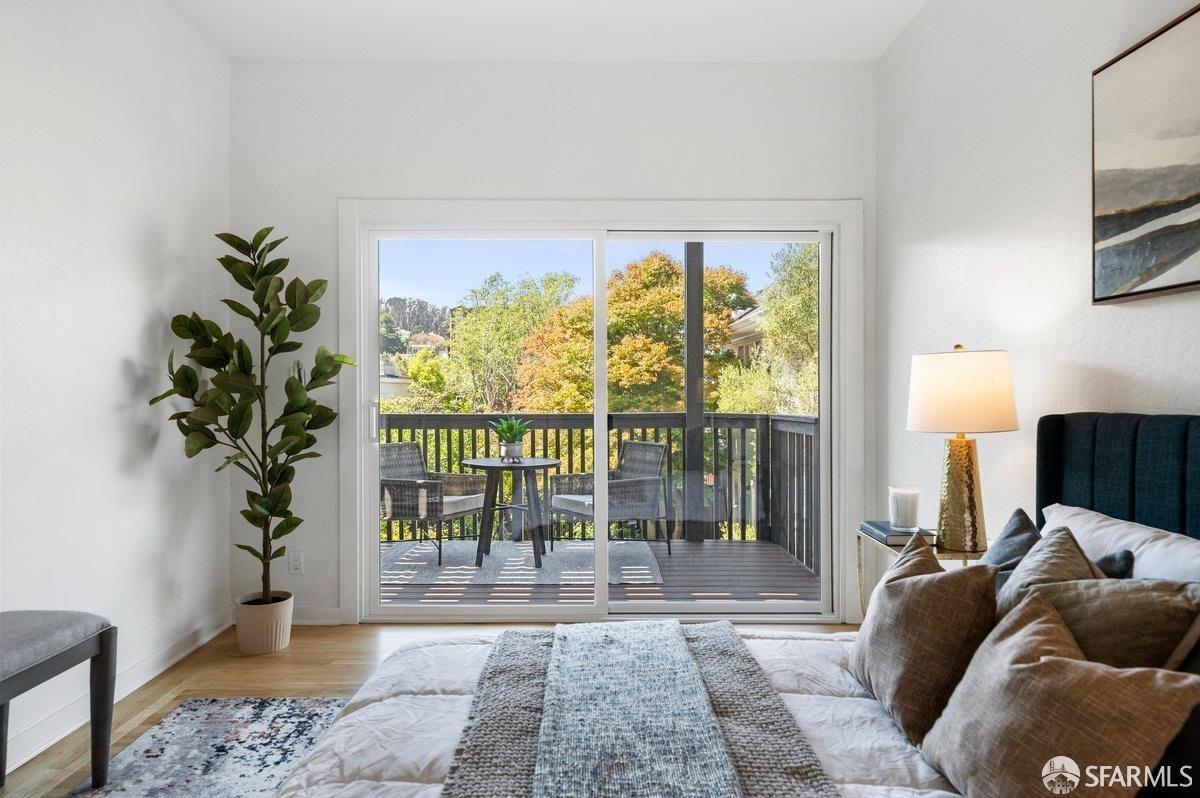 2941-2943 Broderick Street