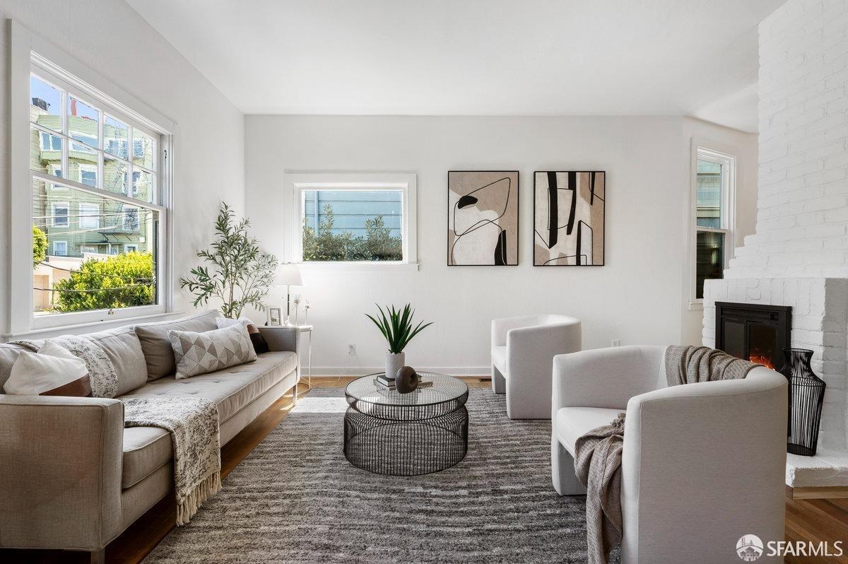 2941-2943 Broderick Street