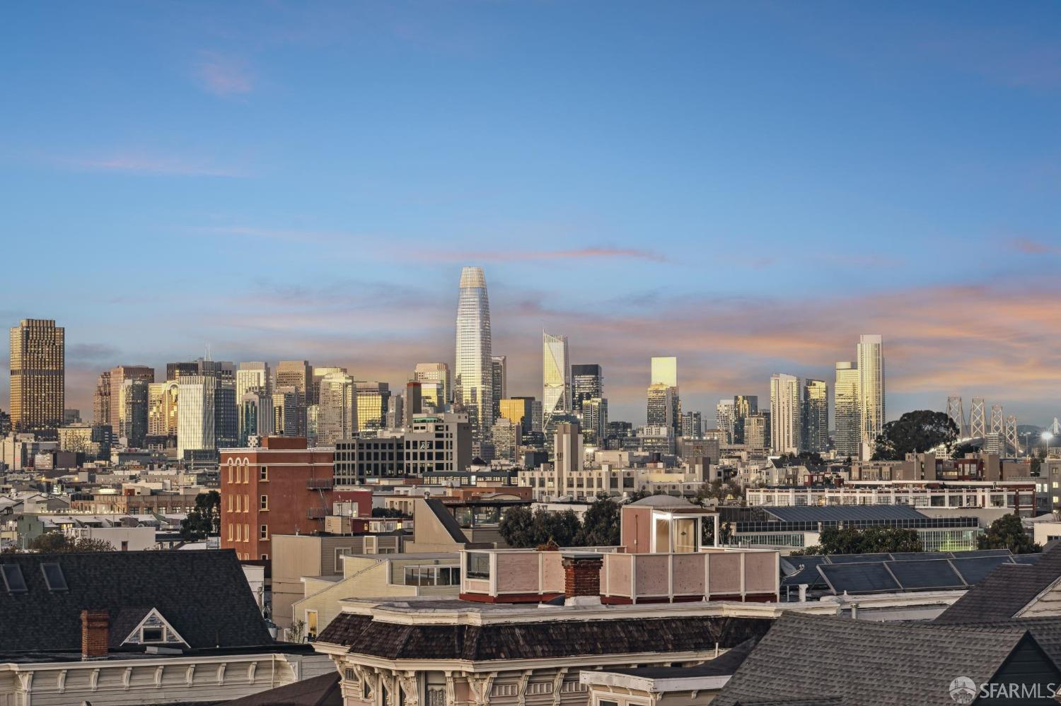 986 South Van Ness Avenue # 401