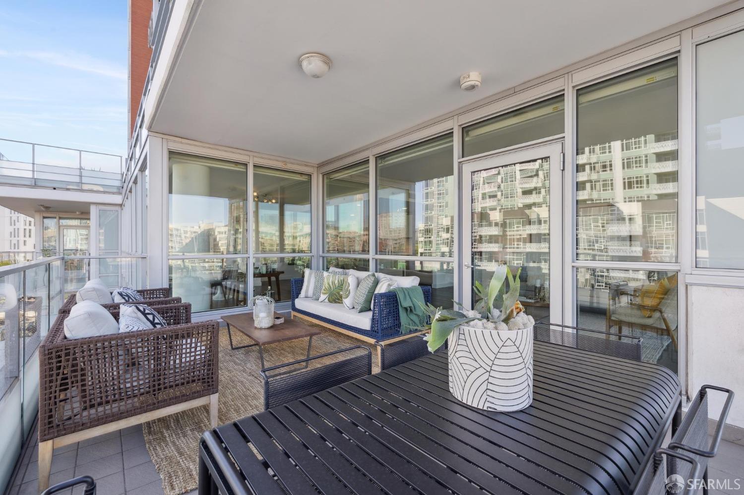 708 Long Bridge Street # 411
