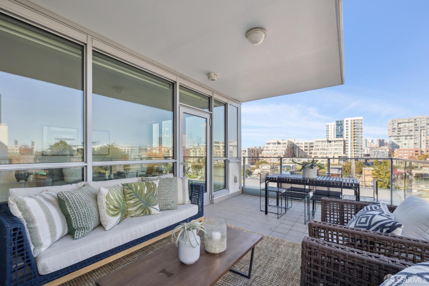 708 Long Bridge Street # 411