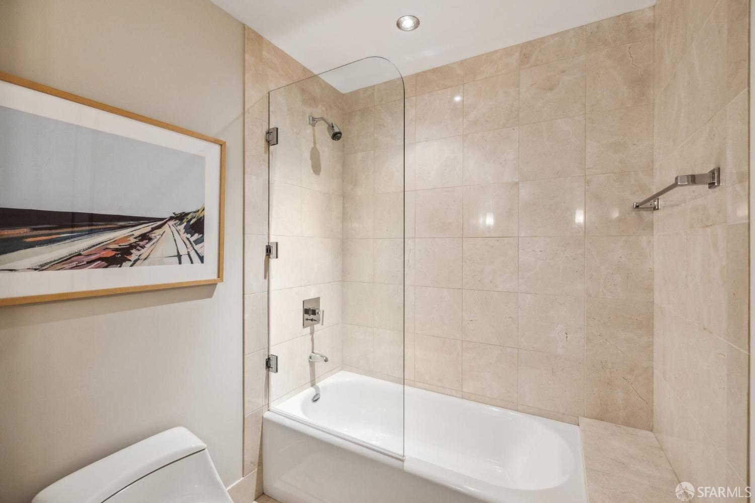 188 Minna Street # 24A