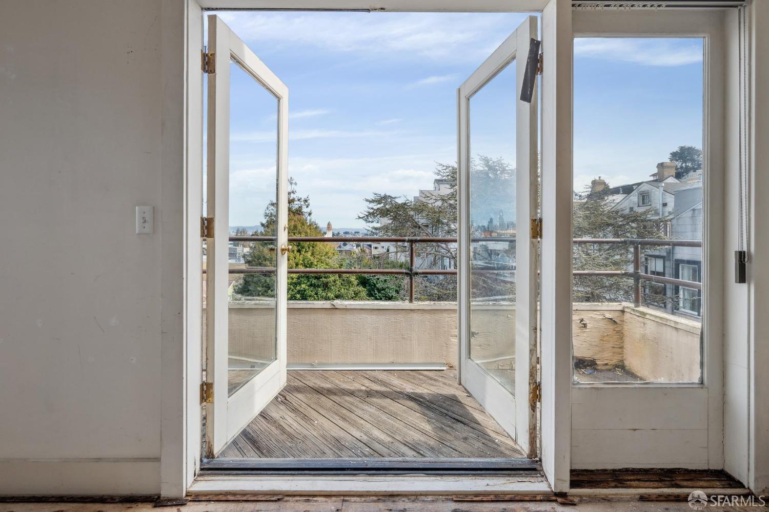 527-529 Noe Street