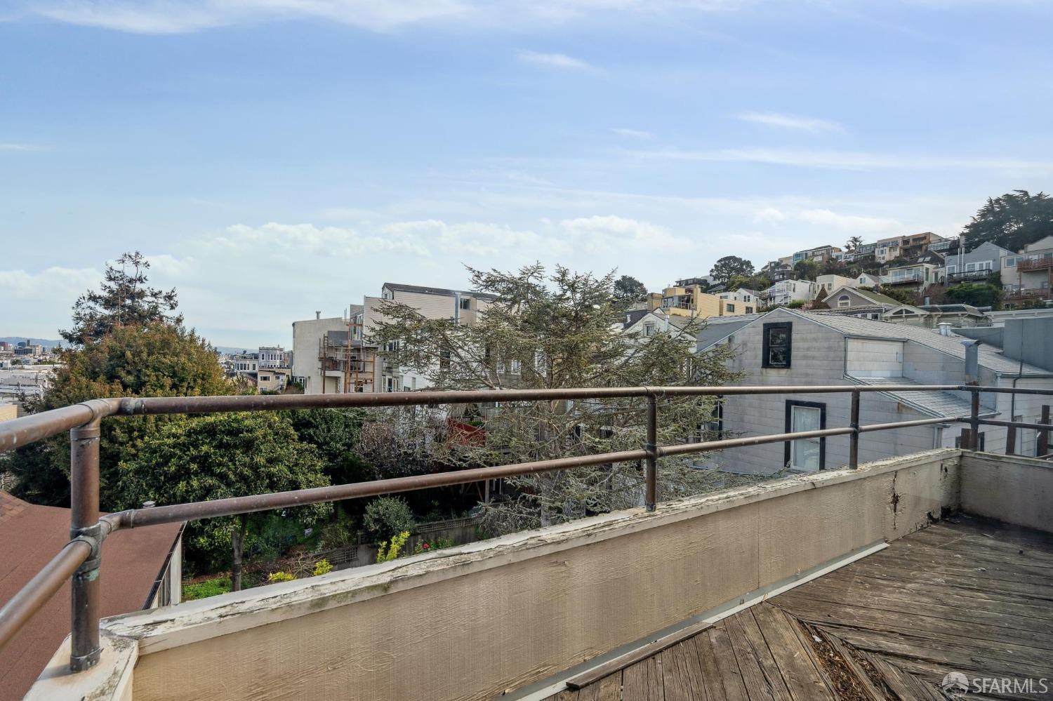 527-529 Noe Street