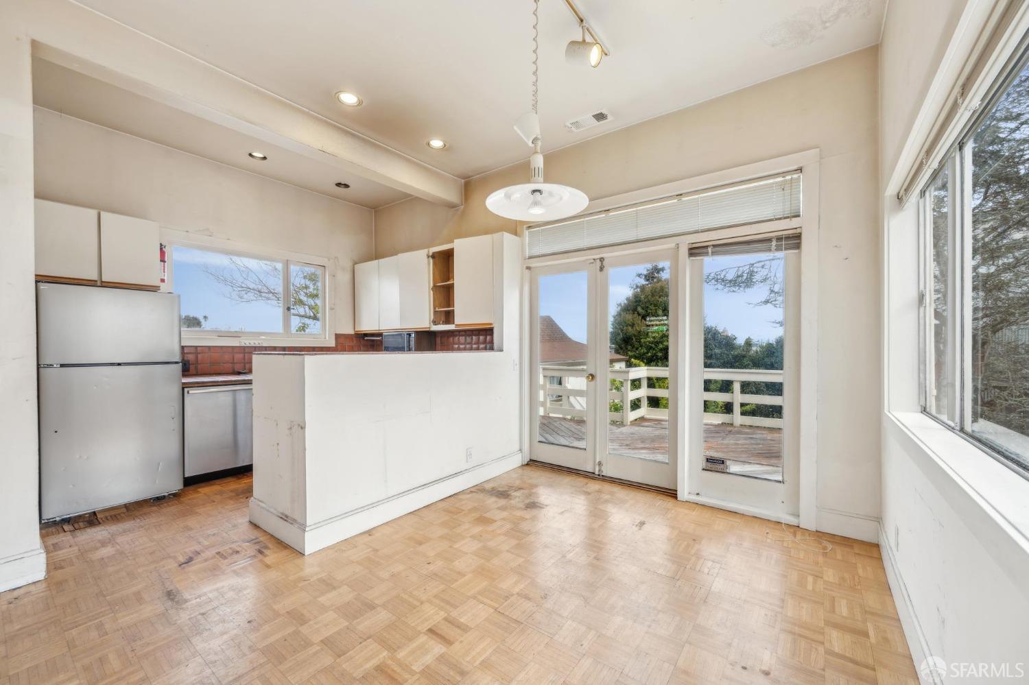 527-529 Noe Street