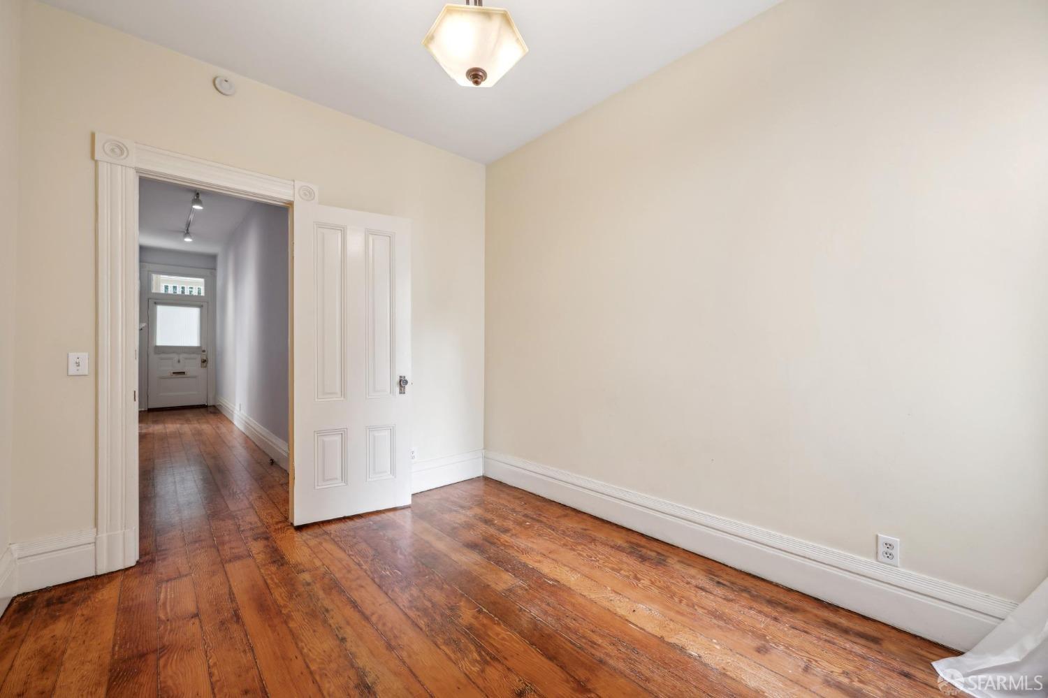 527-529 Noe Street