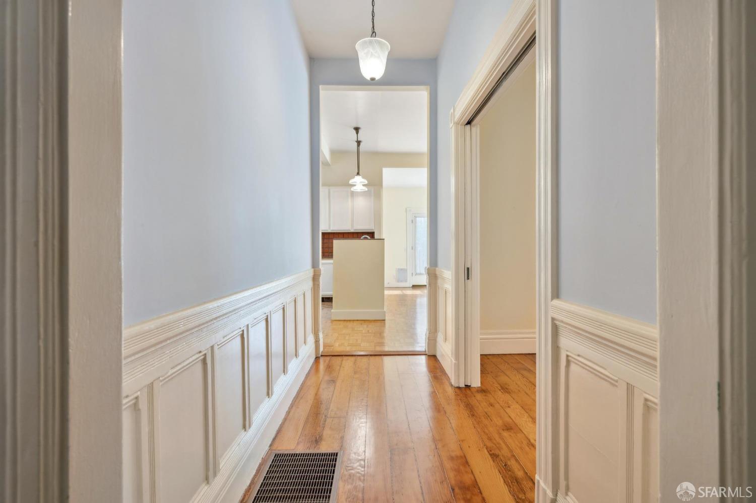 527-529 Noe Street