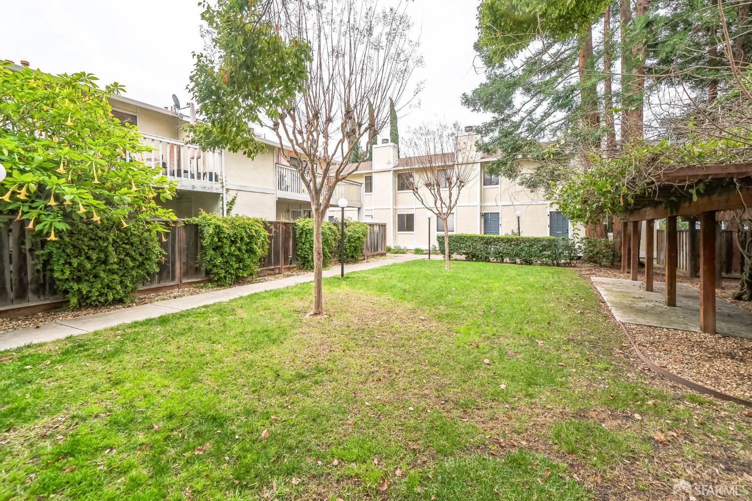 1140 Detroit Avenue # 3