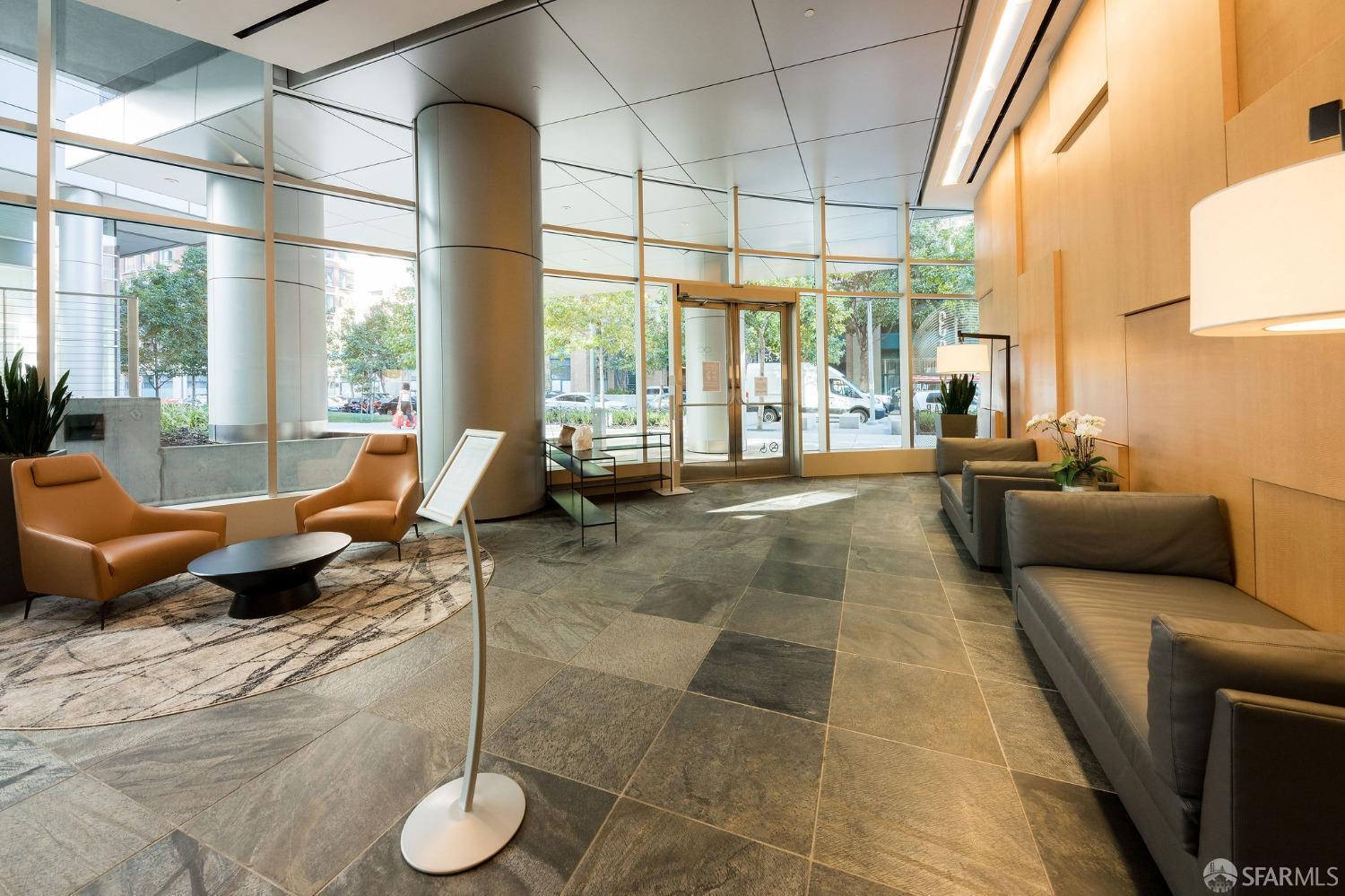 338 Spear Street # 28G