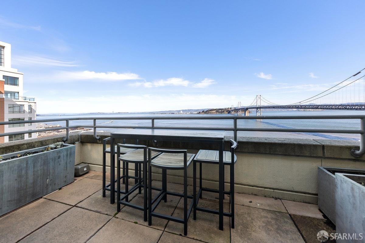 75 Folsom Street # 1802