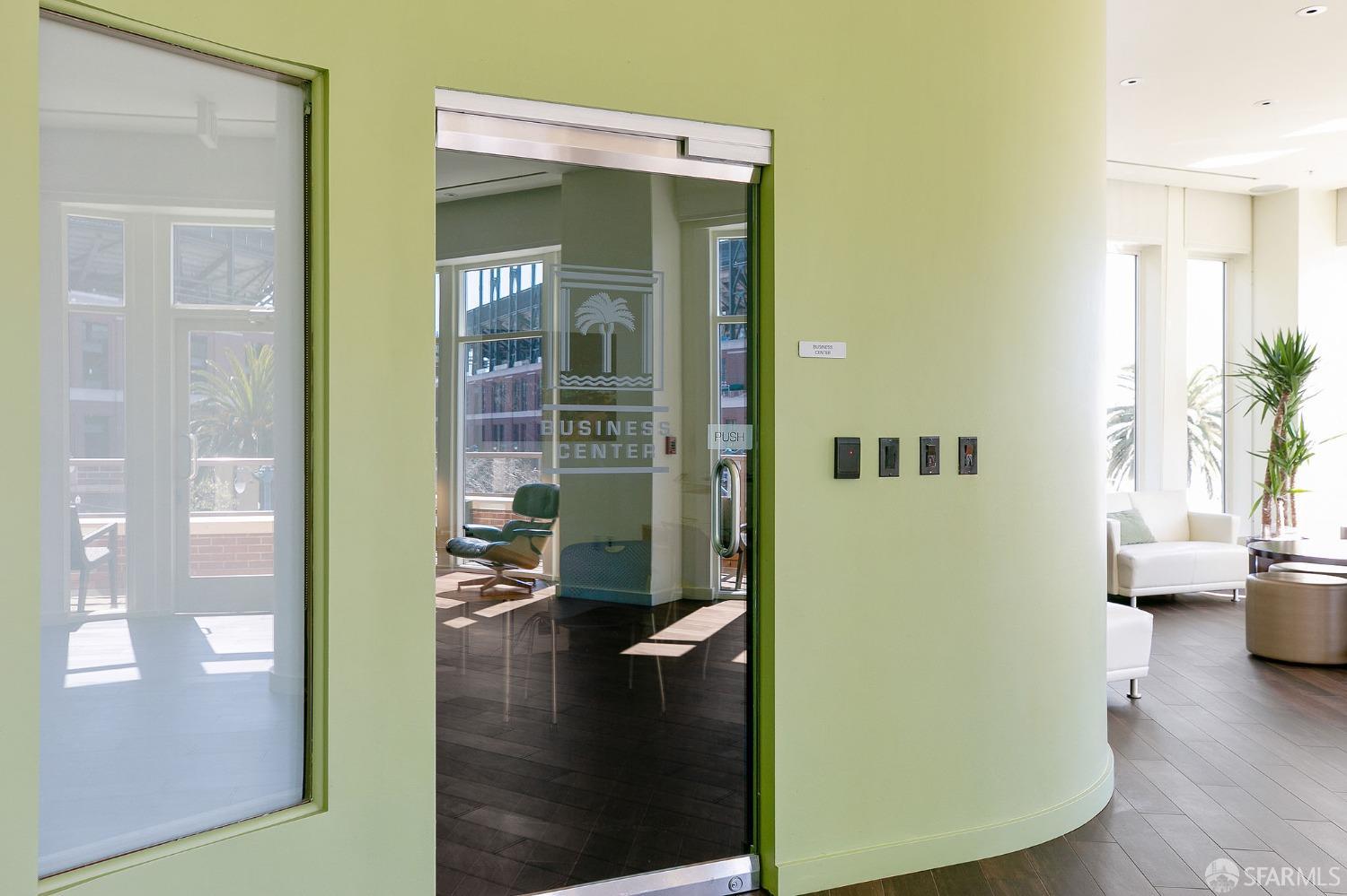 88 King Street # 421