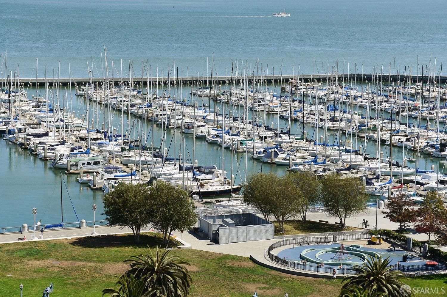 88 King Street # 421