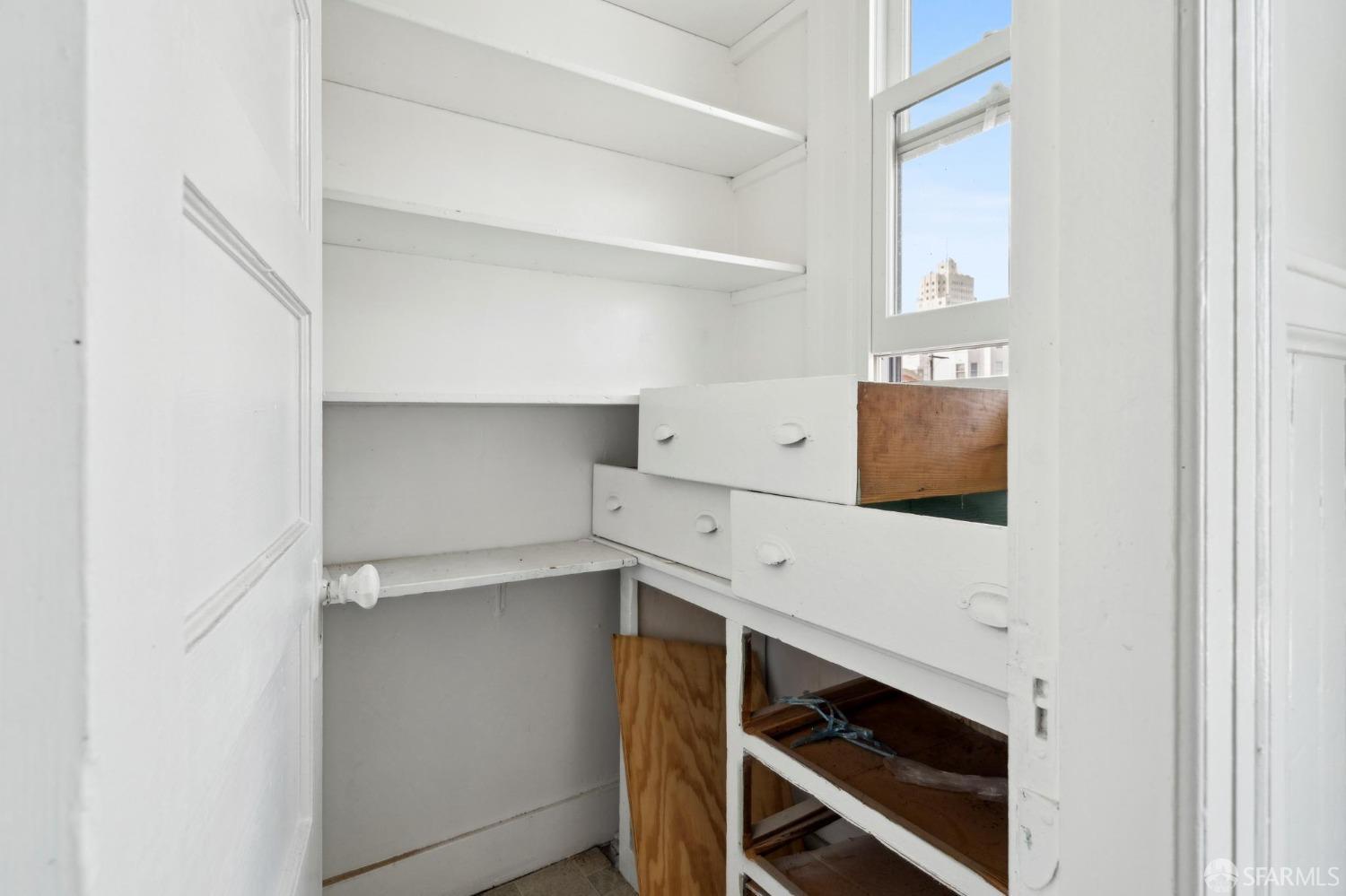 1540-1568 Jones Street