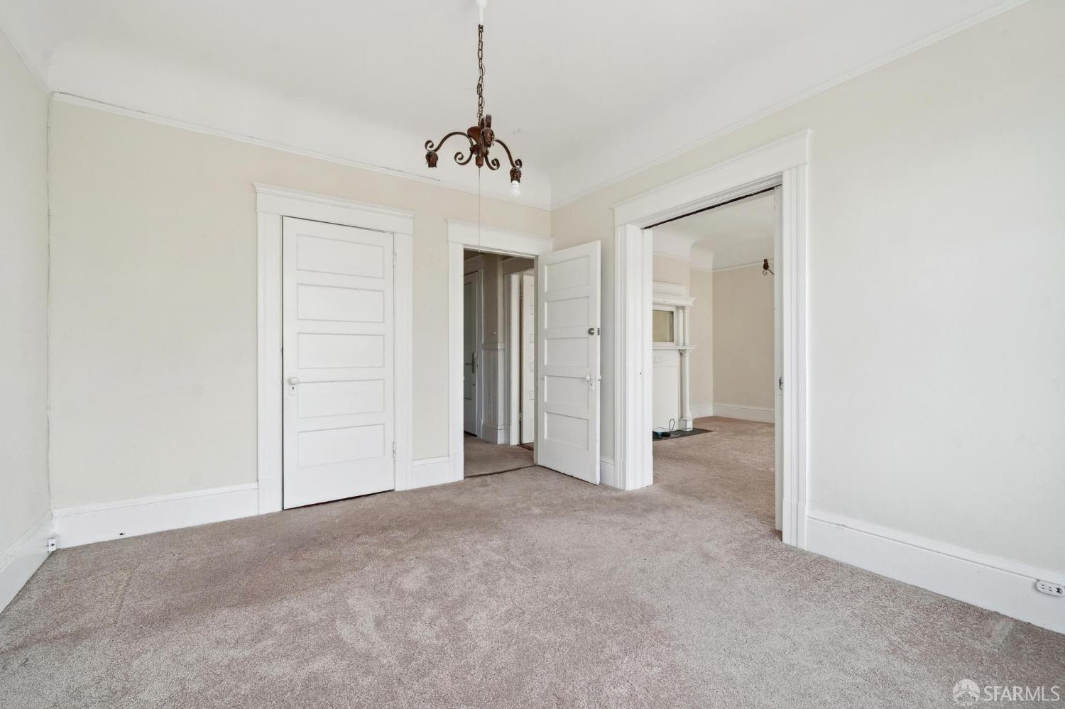 1540-1568 Jones Street