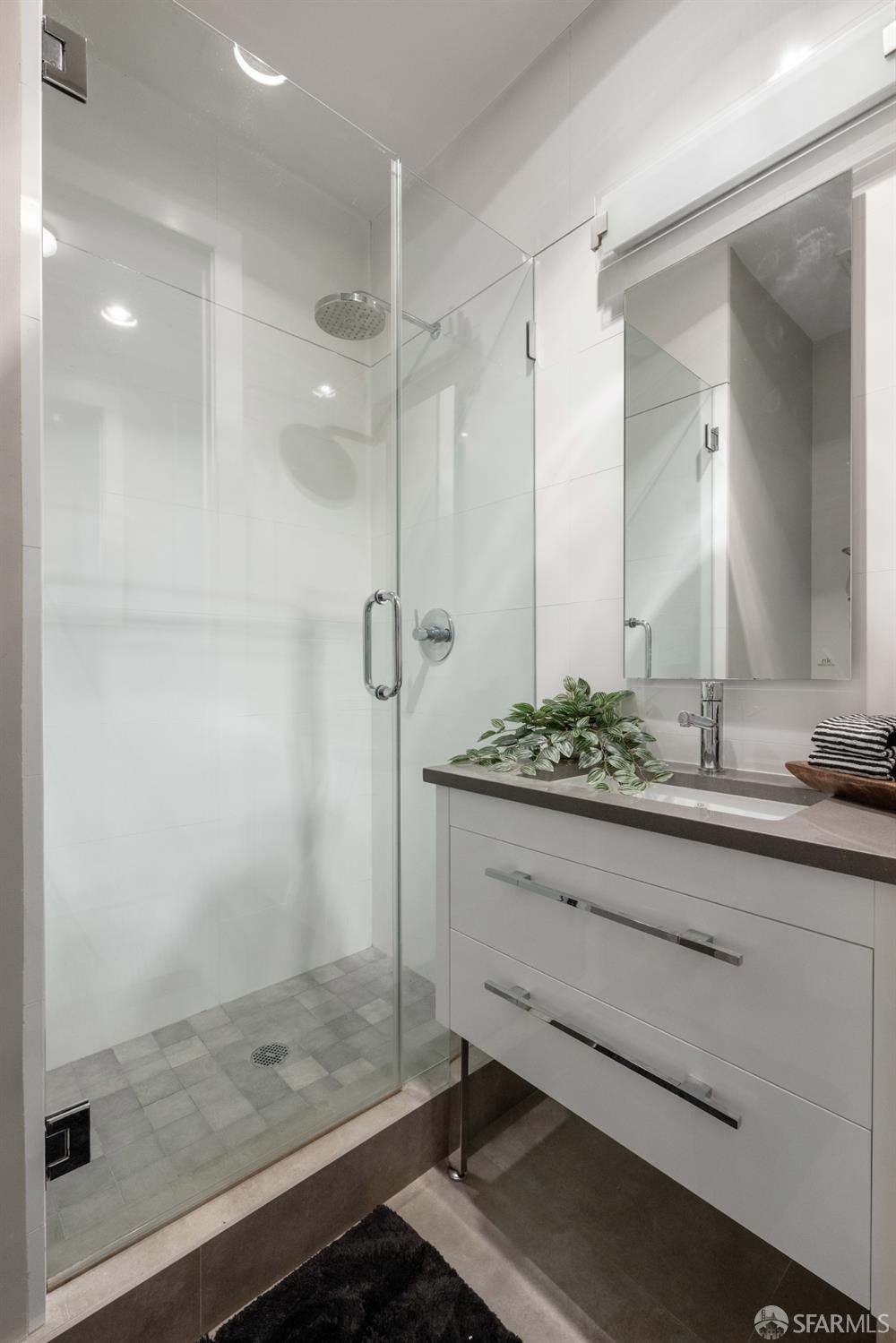 1355 Pacific Avenue # 101