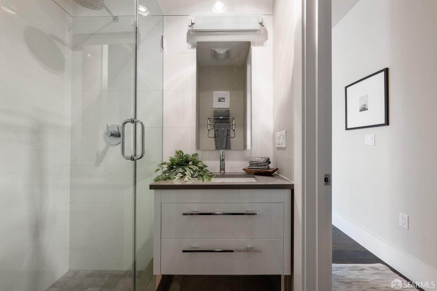 1355 Pacific Avenue # 101