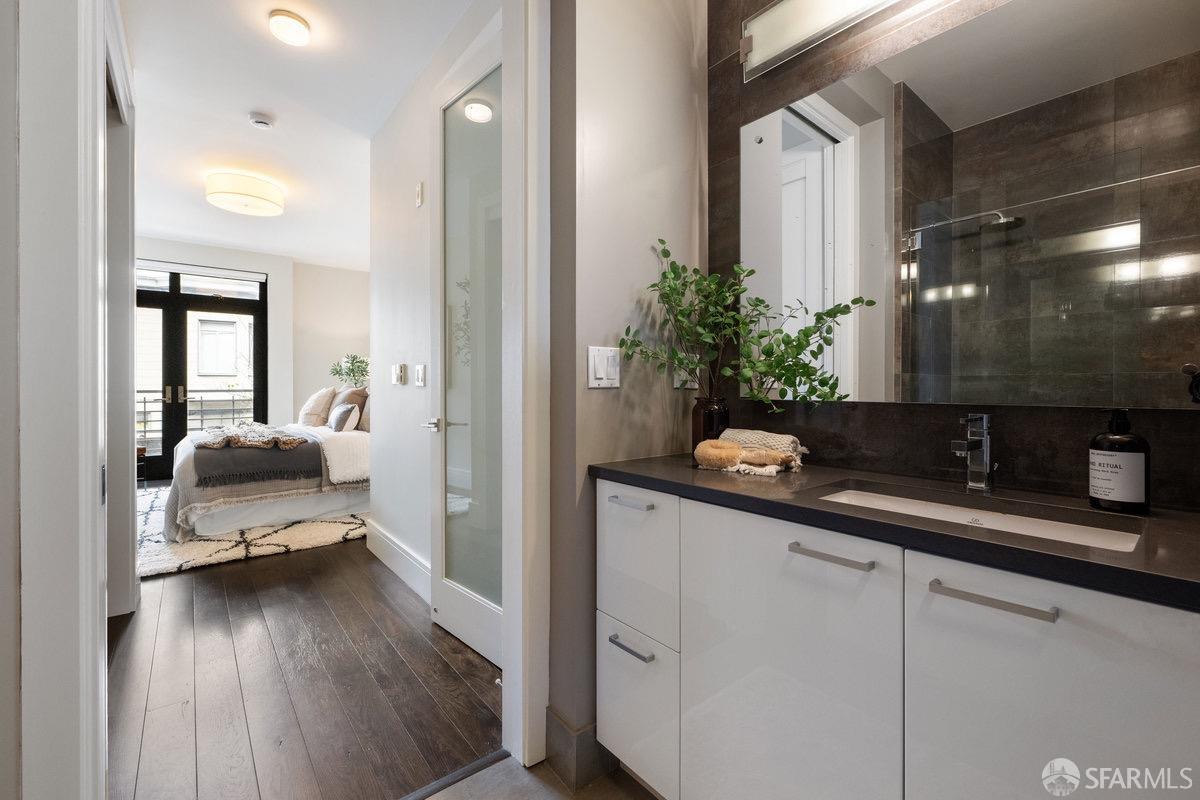 1355 Pacific Avenue # 101