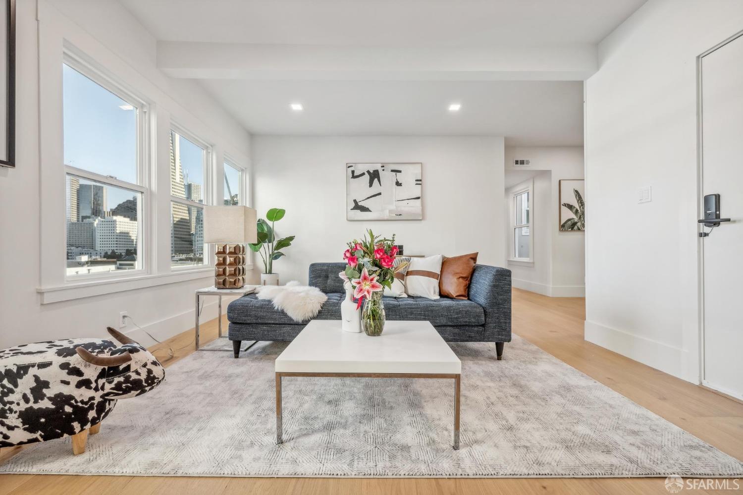 31 Romolo Place # 6