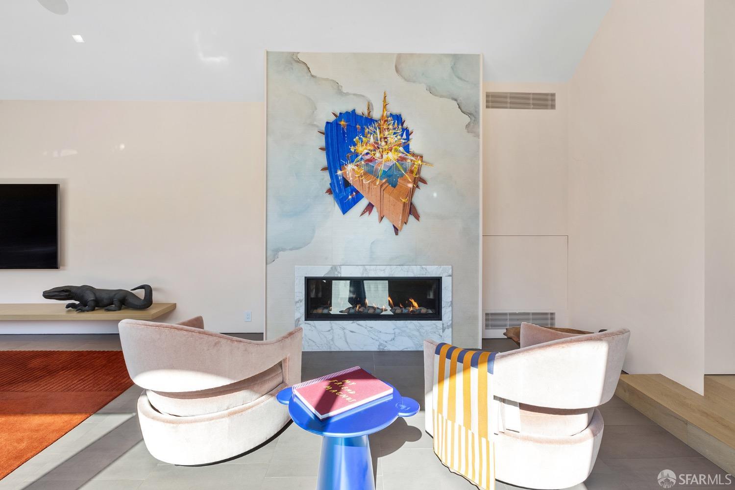 335 Diamond Street