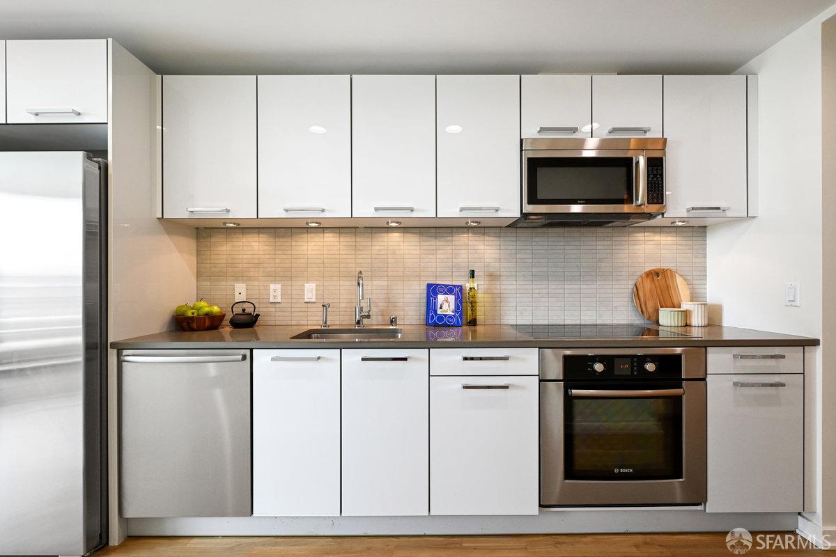1 Hawthorne Street # 6F