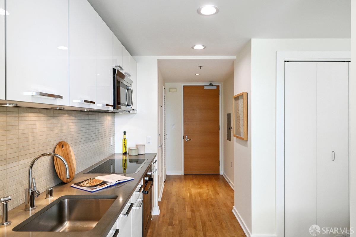 1 Hawthorne Street # 6F