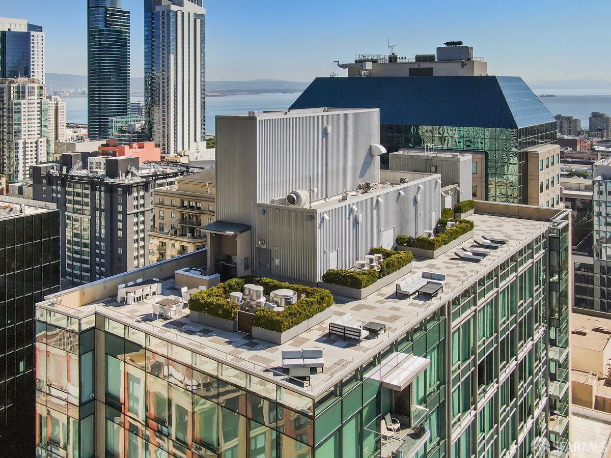 1 Hawthorne Street # 6F