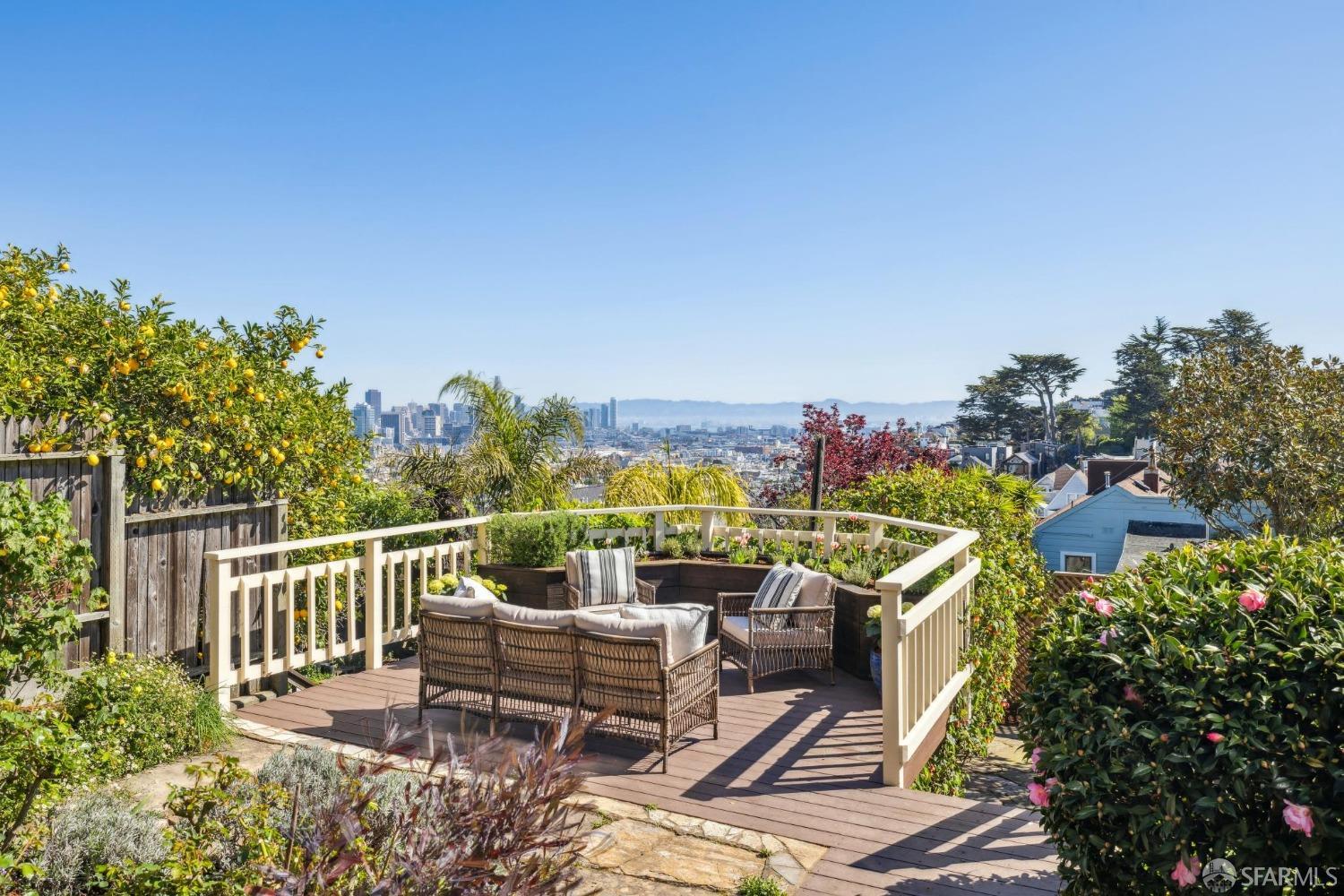 441 Douglass Street