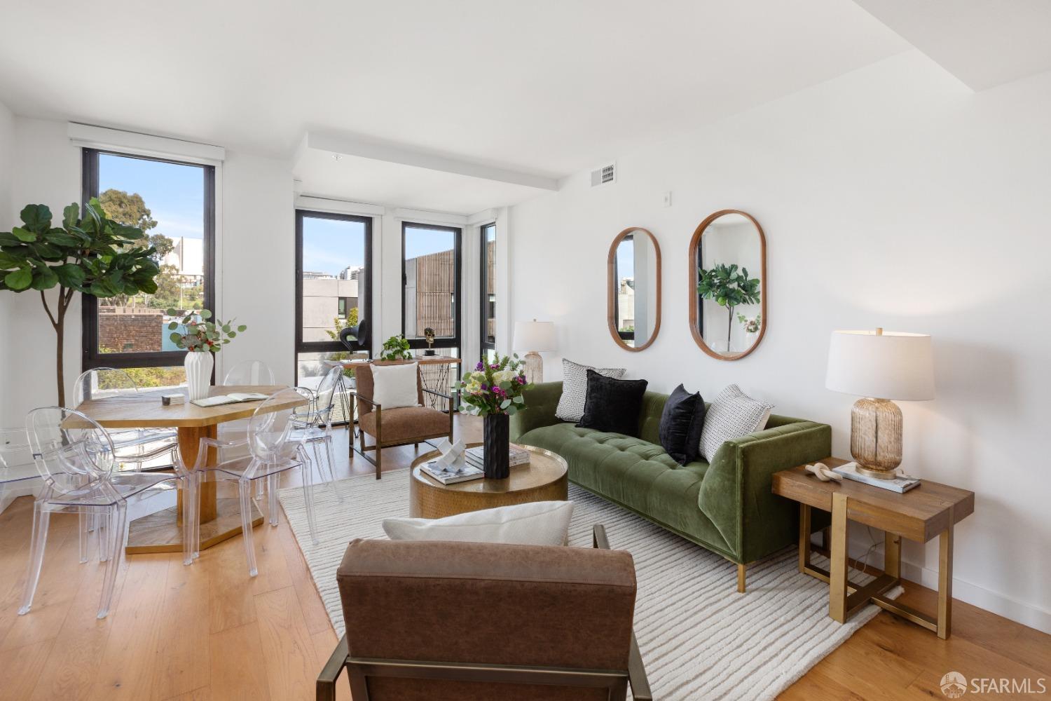 300 Ivy Street # 401