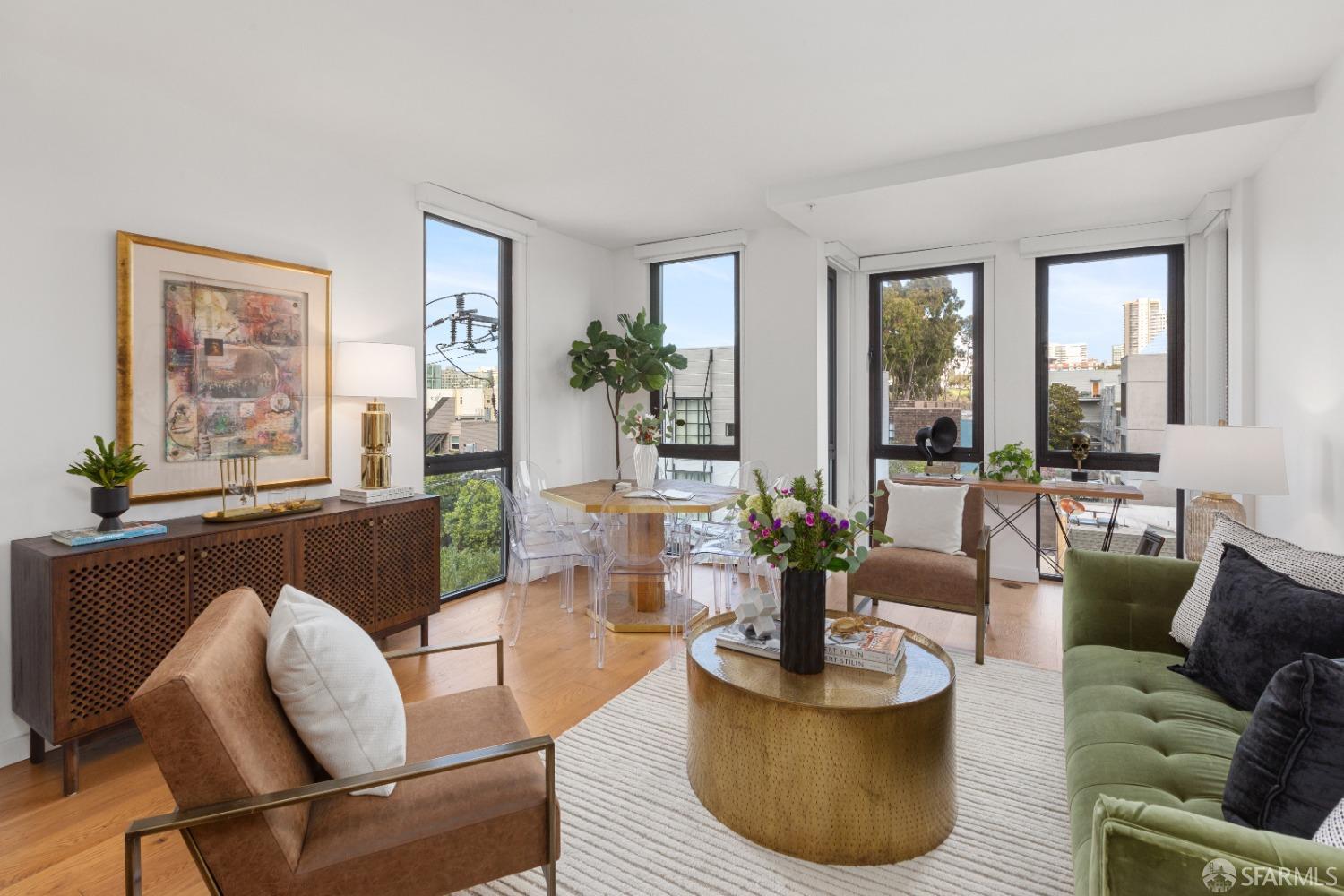 300 Ivy Street # 401