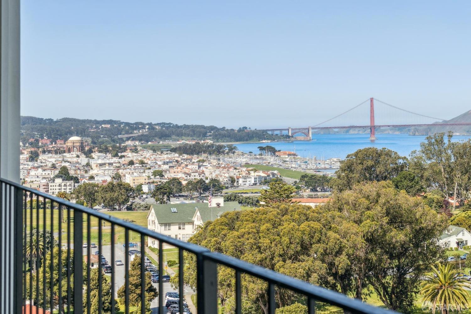 1050 North Point Street # 1606