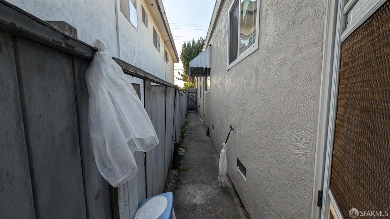 516 Lexington Avenue