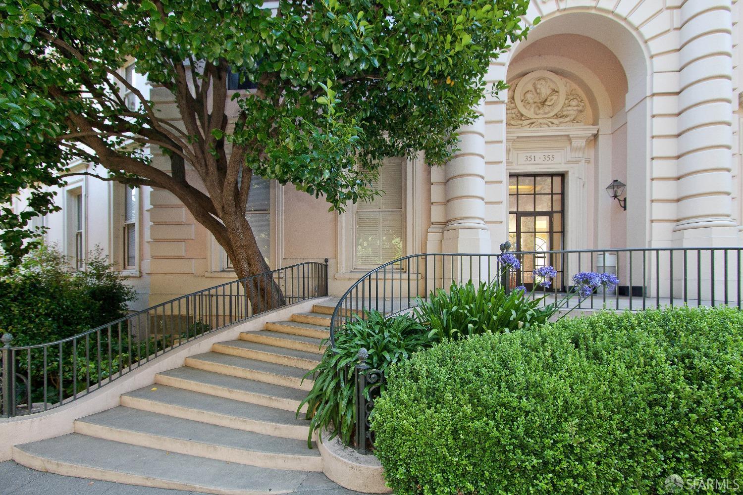 355 Buena Vista Avenue