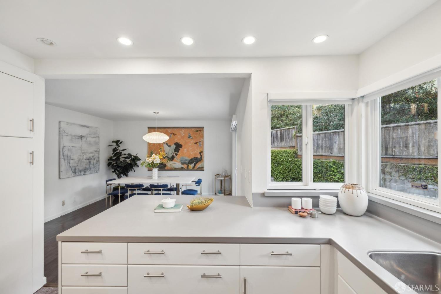 620 Clarendon Avenue