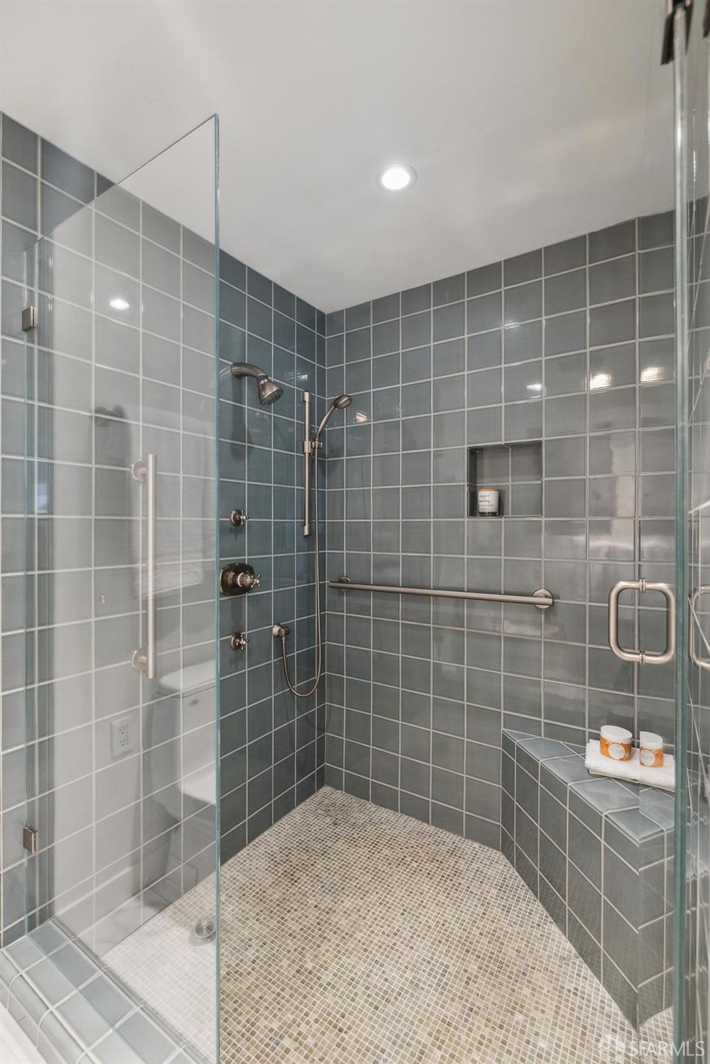 620 Clarendon Avenue