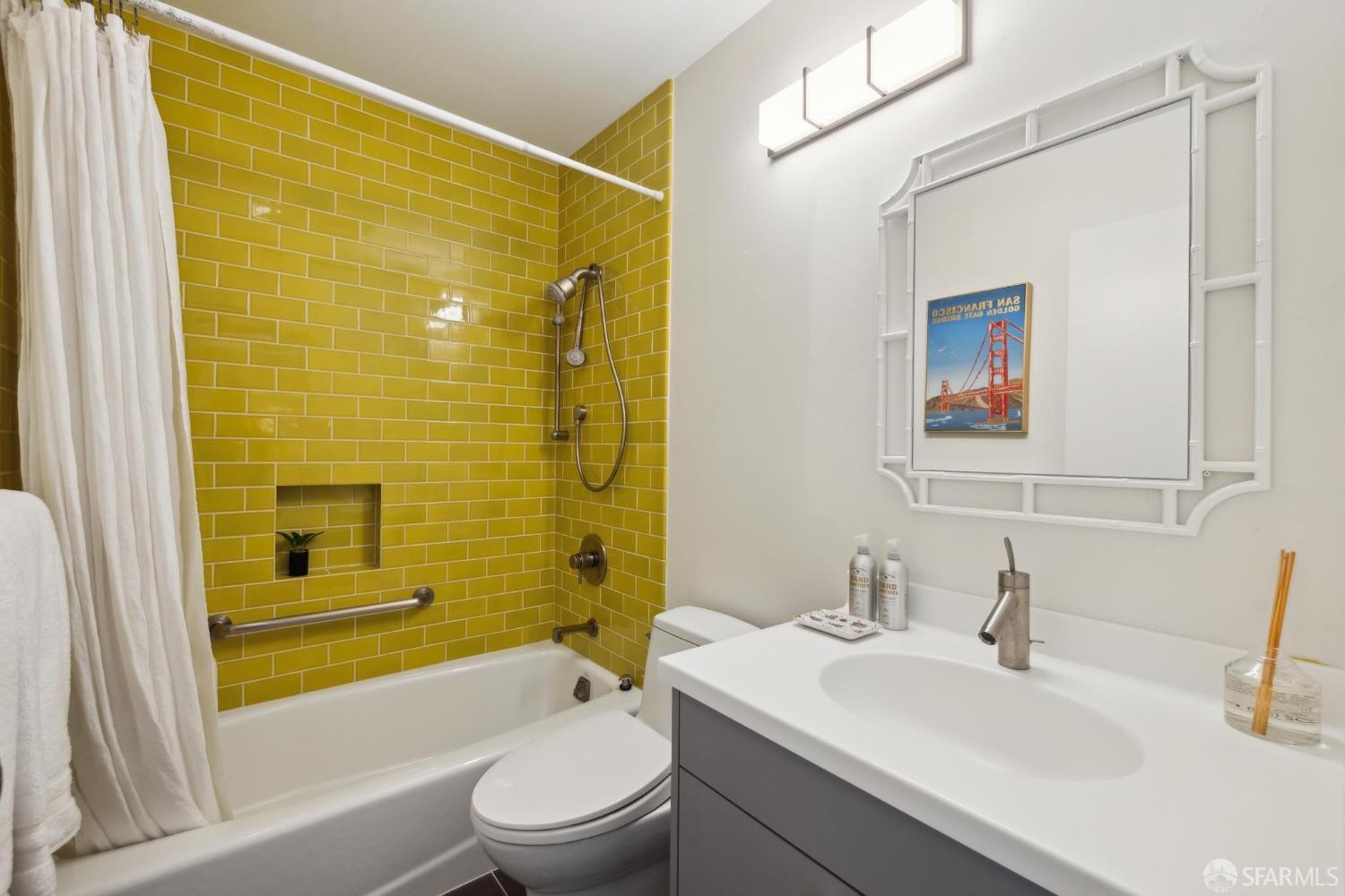 620 Clarendon Avenue