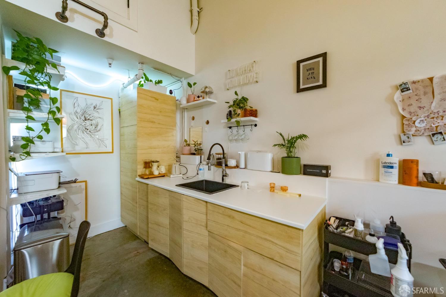 2169 Folsom Street # A100