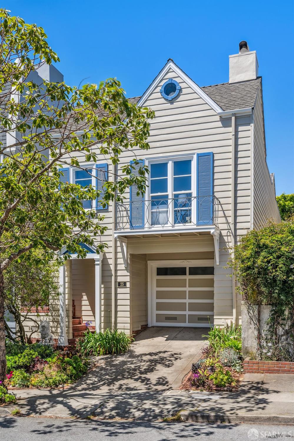 25 Roselyn Terrace