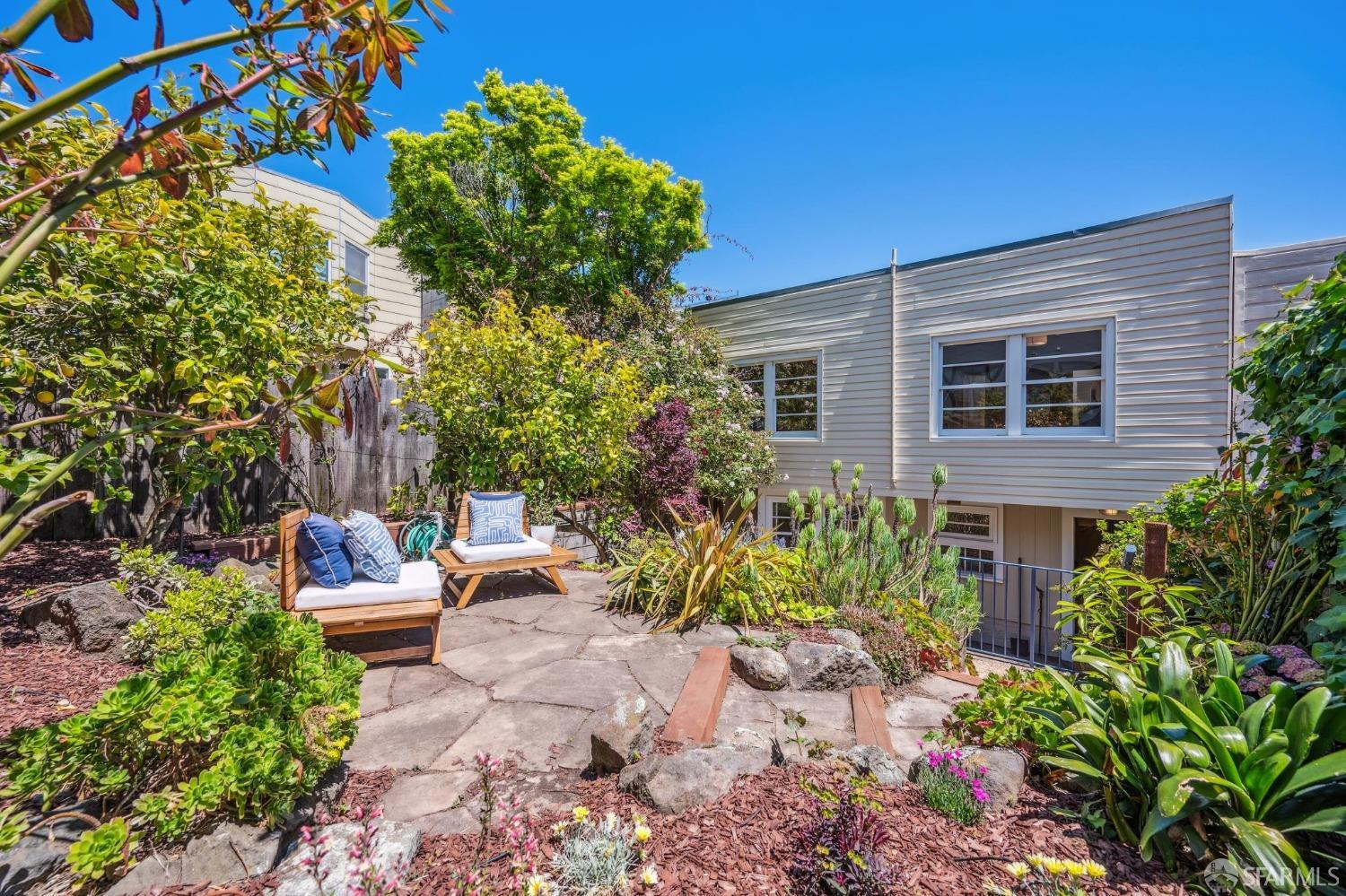 25 Roselyn Terrace