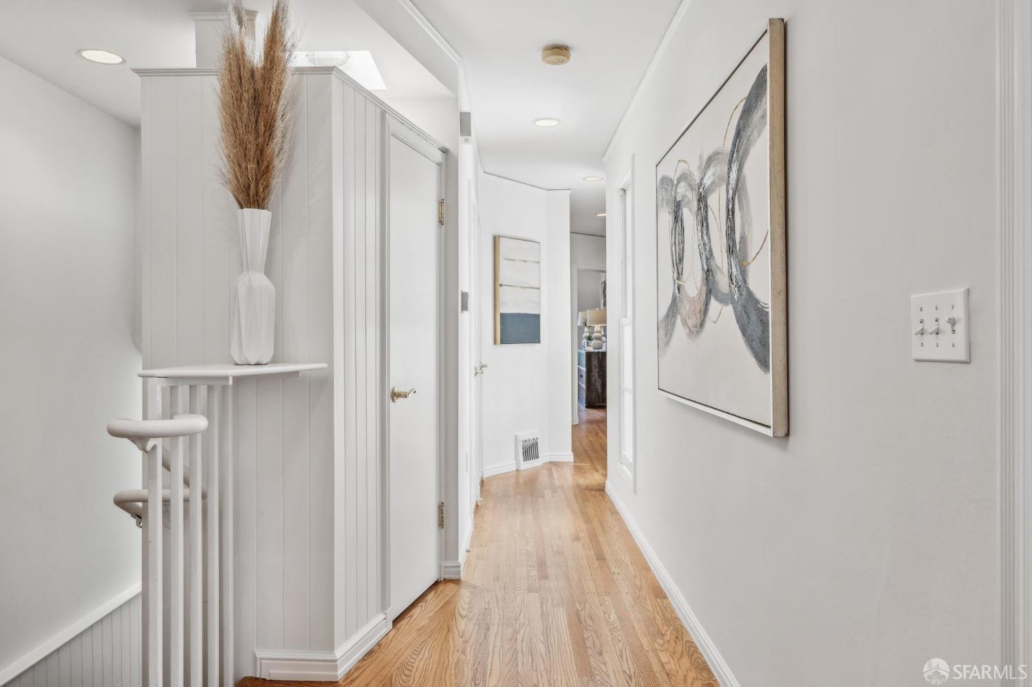 25 Roselyn Terrace