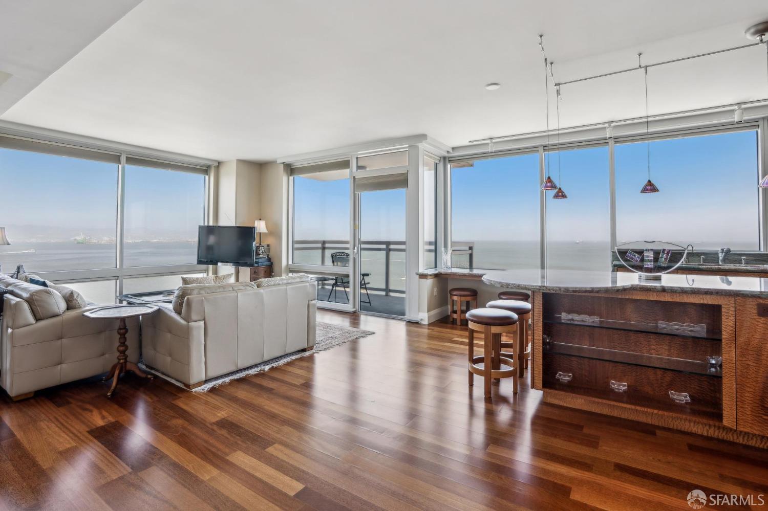 501 Beale Street # 20A