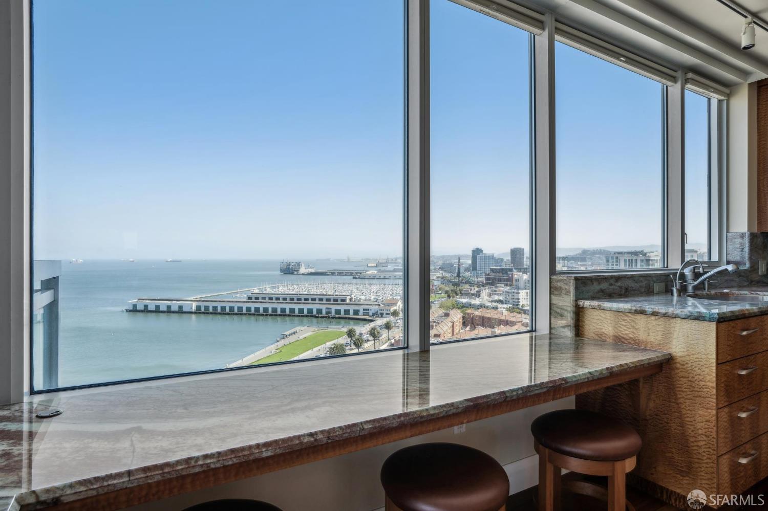 501 Beale Street # 20A